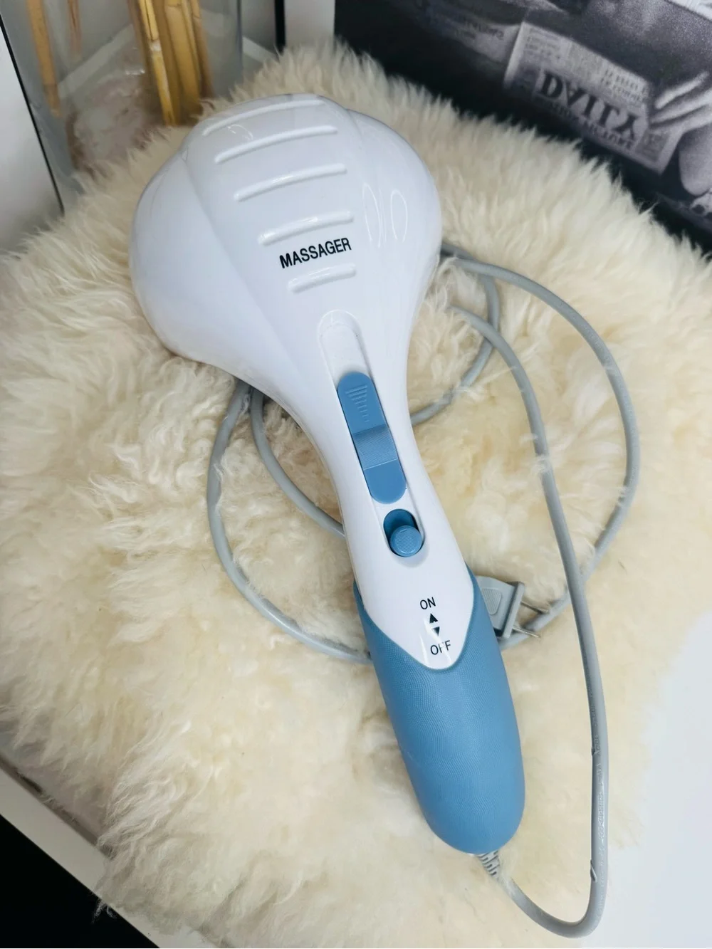 Handheld Massager for Kids - White & Light Blue